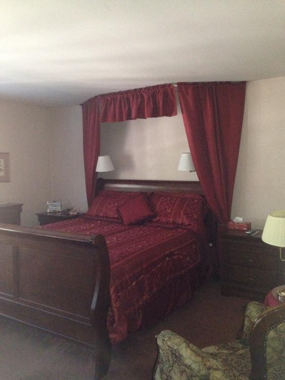 Switzerland Haus Bed And Breakfast Innビッグ・ベアー・レイク 部屋 写真